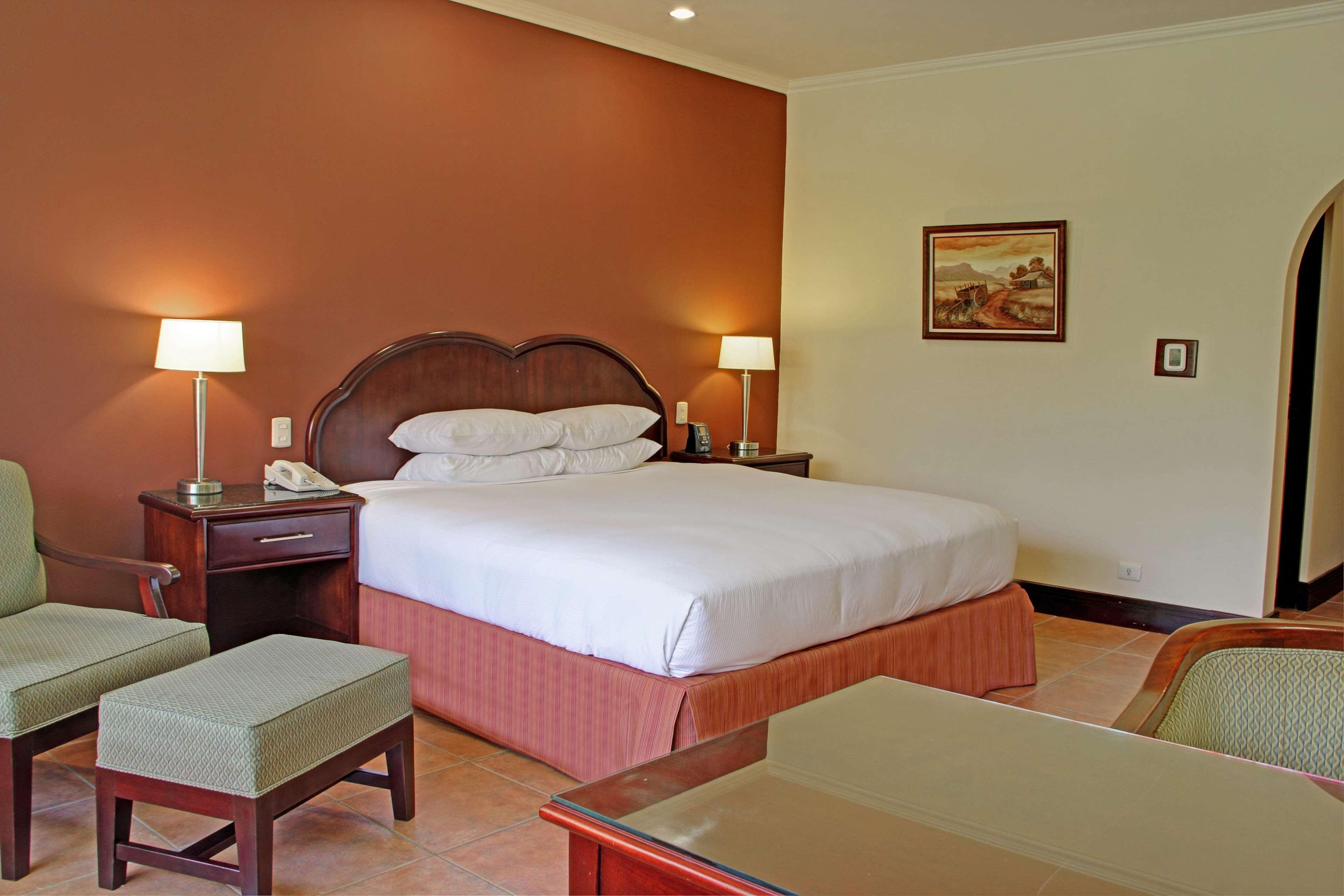 Hilton Cariari Doubletree San Jose - Costa Rica Hotel Exterior foto A room at the hotel