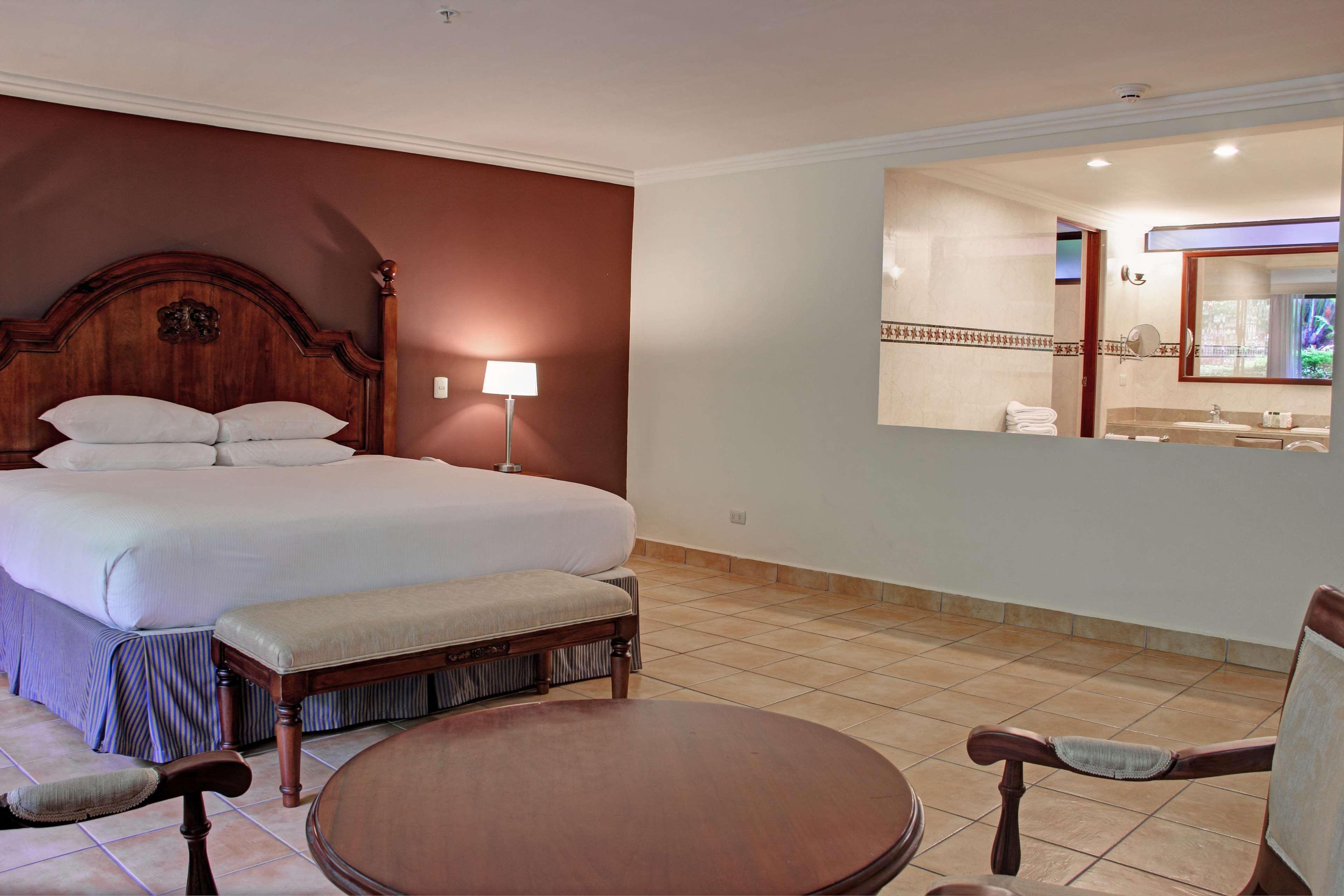Hilton Cariari Doubletree San Jose - Costa Rica Hotel Exterior foto A room at the hotel