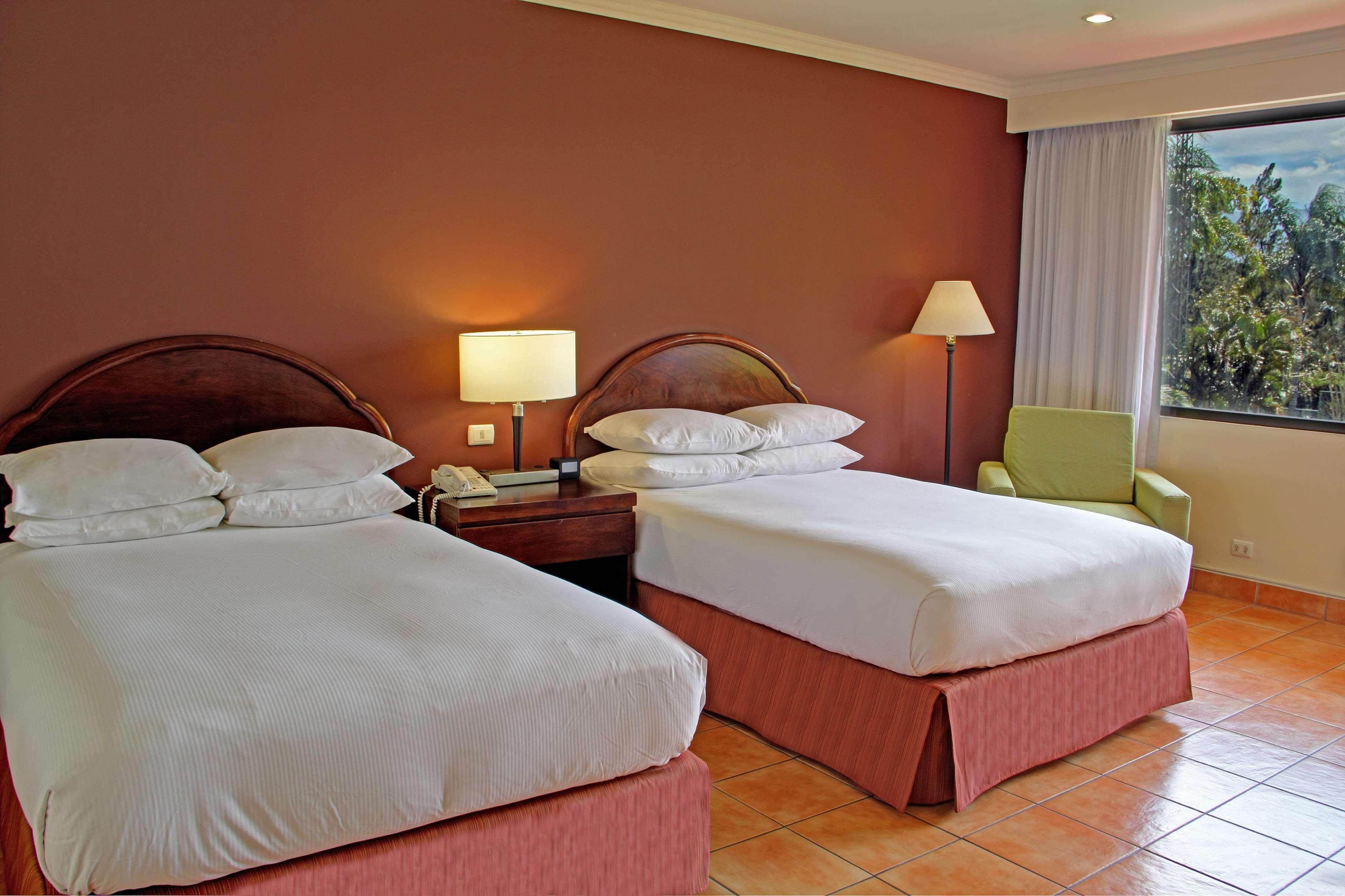 Hilton Cariari Doubletree San Jose - Costa Rica Hotel Exterior foto A typical room at the hotel